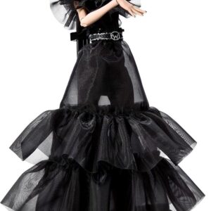 MH x Wednesday Raven Dress Puppe